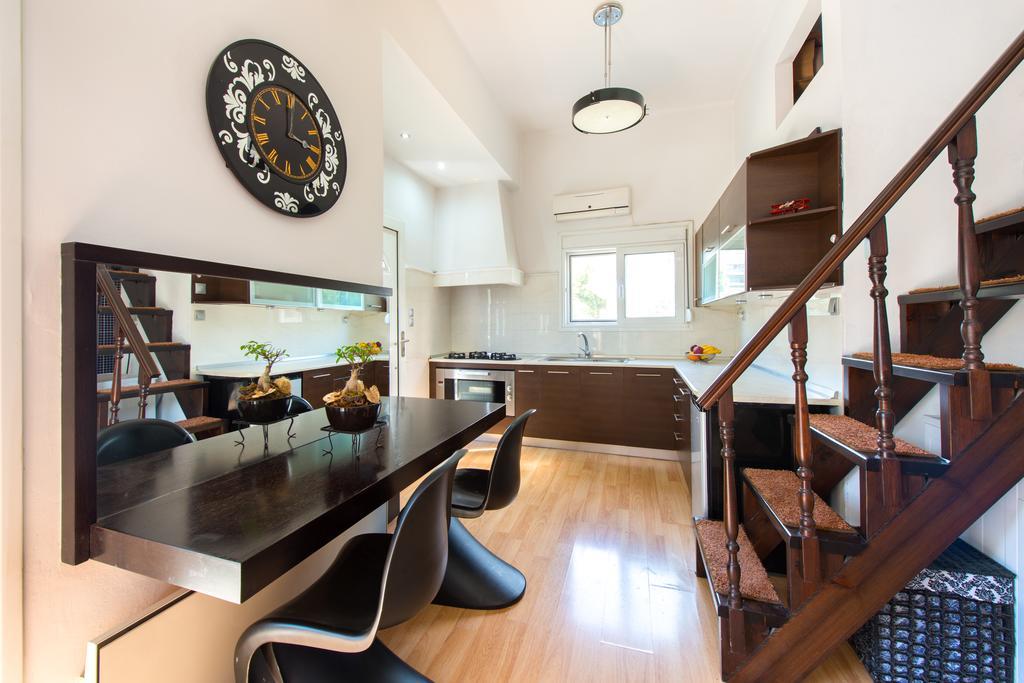 Amazing Apartment 300 Meters From The Old Town Родос Экстерьер фото